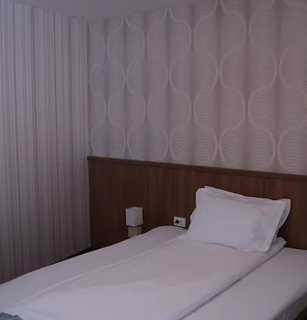 Otel La Strada Ploieşti